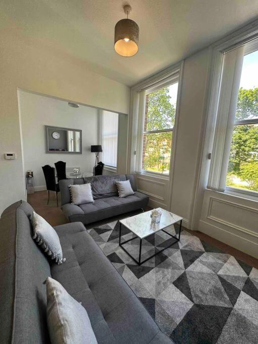 New Hmm Apartmentz - Free Parking - Beautiful Area Sunderland  Extérieur photo